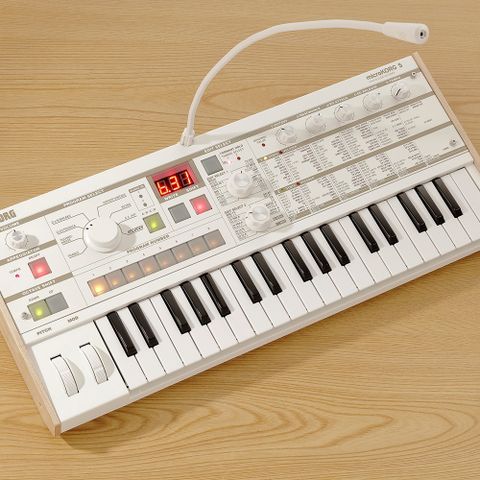 Korg microKORG S