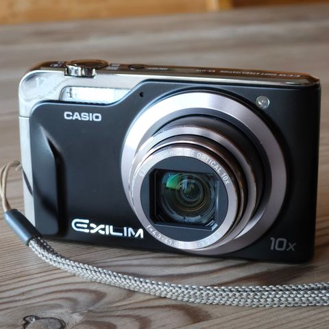 Casio EX-H10