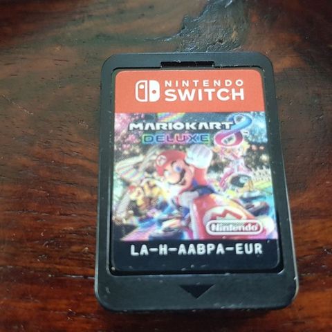 MarioKart DELUXE 8  med 2 ratt (Nintendo Switch)