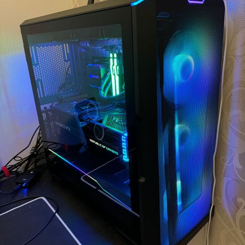 Komplett-PC i275 Epic Gaming RGB | RTX4090 | i9-13900K | 64GB RAM