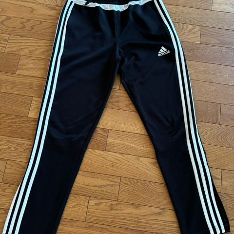 Adidas treningsbukse, str. 164 (13-14 år)