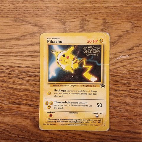 Pikachu. 4. Promo. Wizards Black Star Promos.