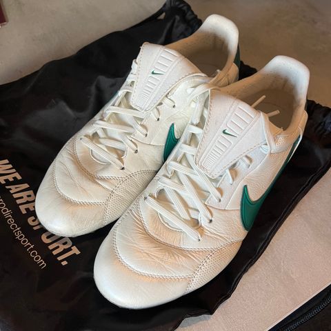 Nike Tiempo Premier III