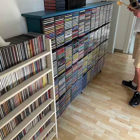 Musikk CD samling selges