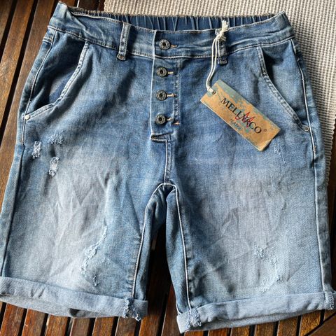 Helt ny denimshorts