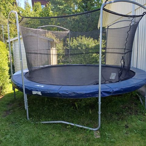 Jumpking trampoline selges