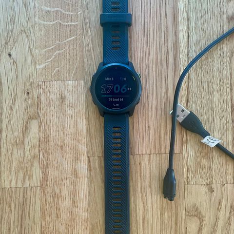 Garmin Forerunner 745