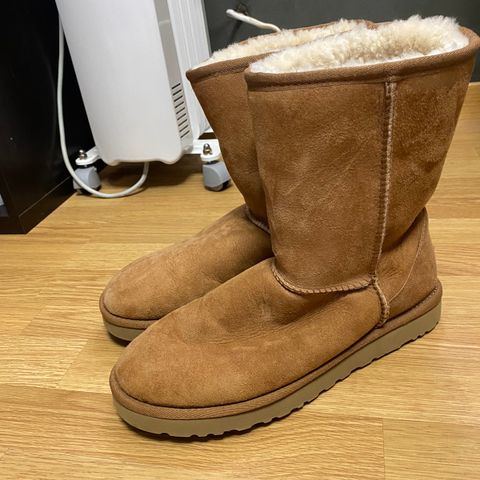 Ugg Classic