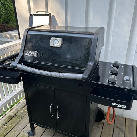 Weber Spirit Classic E320 serie (2012)