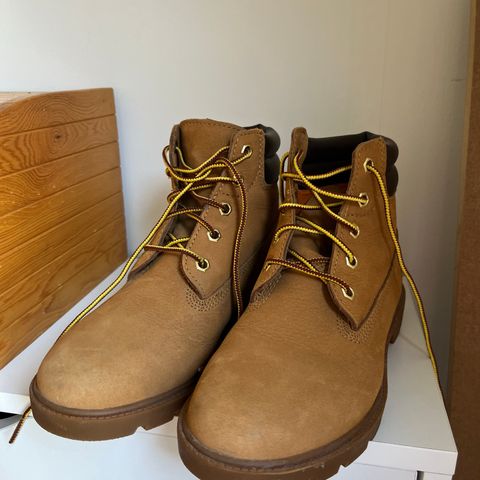 Pent brukte Timberland sko selges!