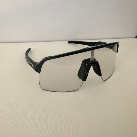 Oakley photochromic herrebriller