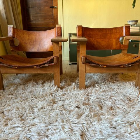 To stk «The Spanish Chair» produsert av Fredericia Furniture