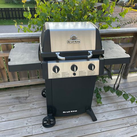 Broilking grill