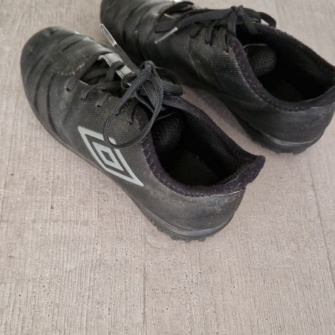 Umbro fotballsko str 32