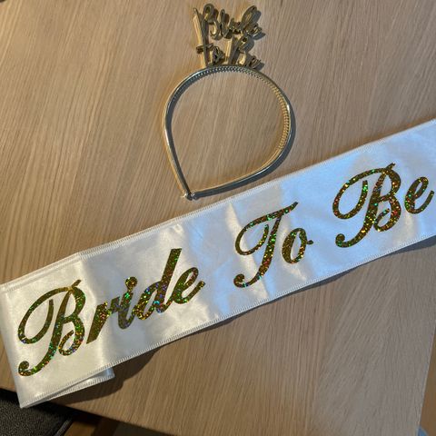 Utdrikningslag - Bride to be bøyle og bånd