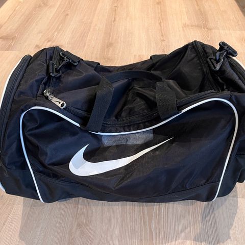 Treningsbag frå Nike