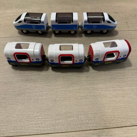 Hape tog + Brio London Underground Train