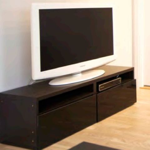 Samsung TV 40 tommer stor