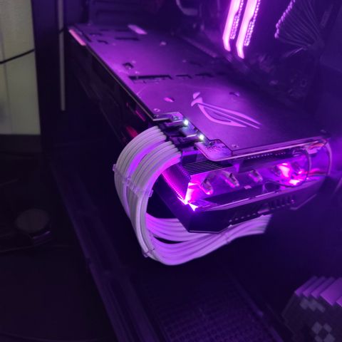 ASUS Rog strix 2080ti OC