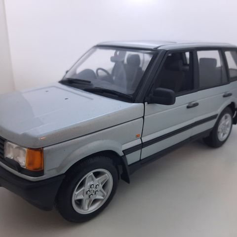 1/18 AUTOART - RANGE ROVER 4.6 HSE 1998