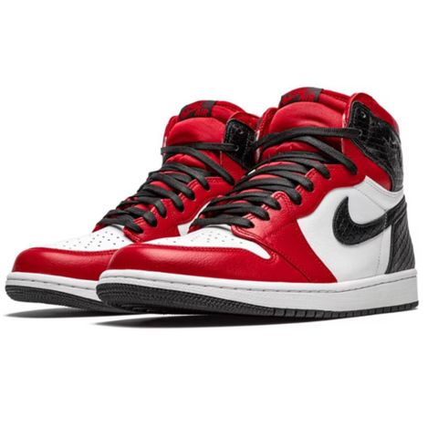 Jordan 1 Satin Snake high - Strl. 38,5