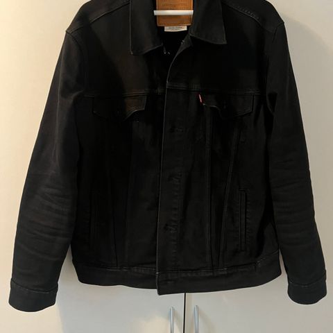 Levis Trucker Jacket