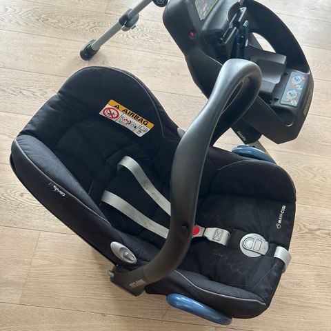 Maxi-Cosi CabrioFix babysete m/EasyFix base for Isofix bilfester