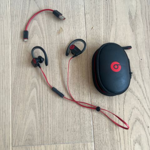 Beats by Dr. Dre Powerbeats 2