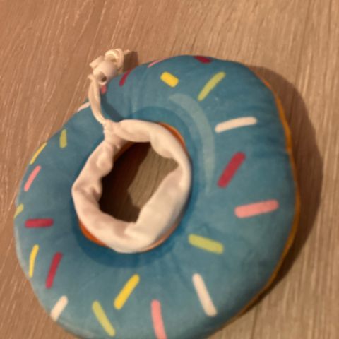 "Krage" donut til katt