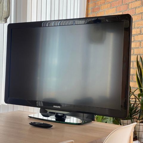 Philips 42" LCD tv selges