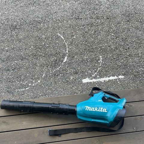 Makita løvblåser 36v Dub362z