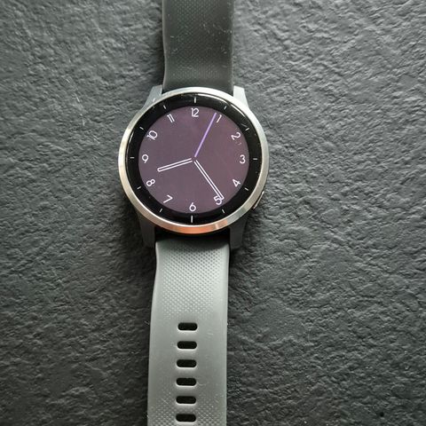 Garmin Vivoactive 4