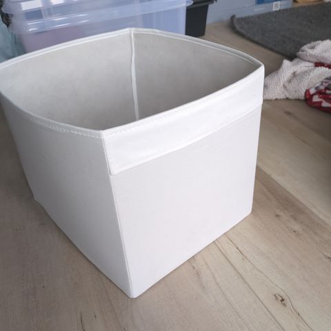 Dröna boks IKEA