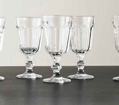 Pokal stettglass/ vinglass fra Ikea selges 10 kr stk, 250 kr samlet