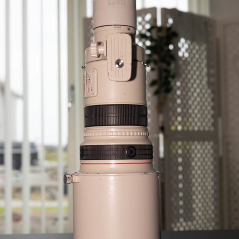 Canon ef 300mm 2.8 i