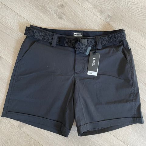 Mons royale drift shorts womens L