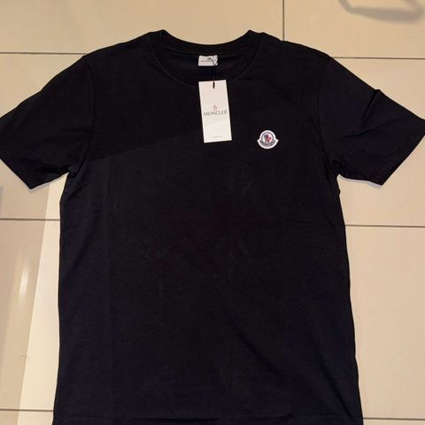 Moncler T-skjorte