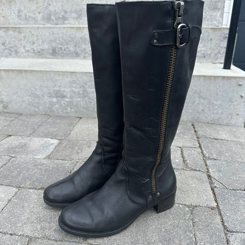 Boots - 37