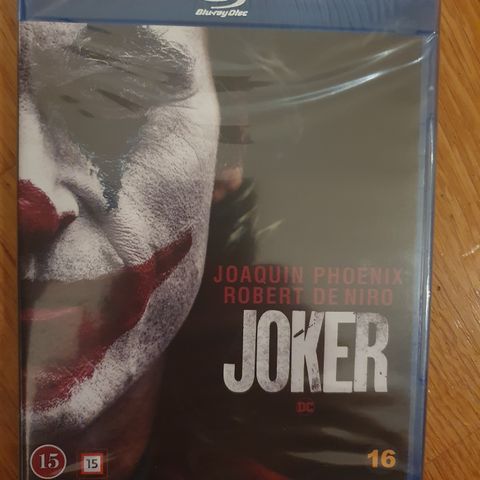 JOKER.  I PLAST