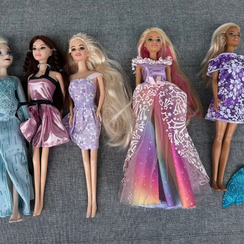Barbie dreamtopia, andre  Barbiedukker og Elsa fra Frost