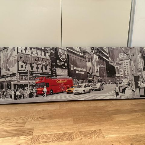 Rød buss New York canvas 140x45cm