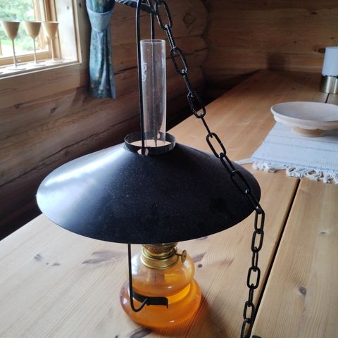 Parafin taklampe