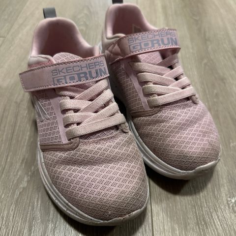 Skechers GoRun Rosa joggesko str 31