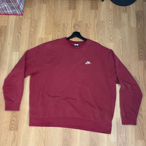 Nike crewneck