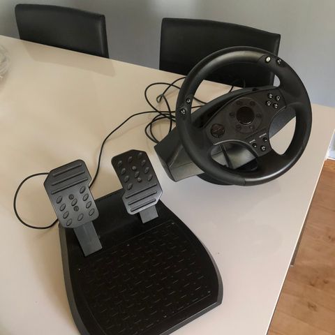 Thrustmaster T80 racing wheel