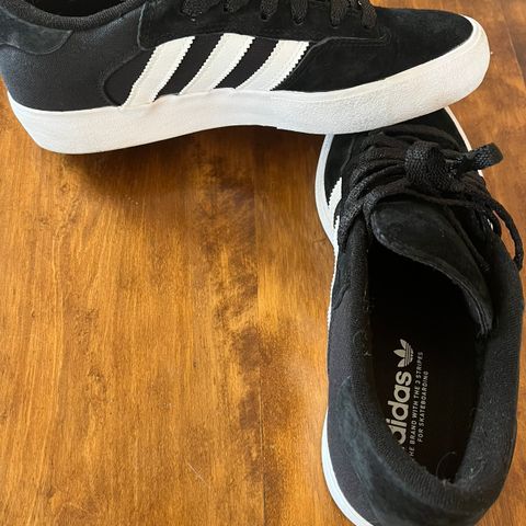 Adidas Matchbreak Super str 42