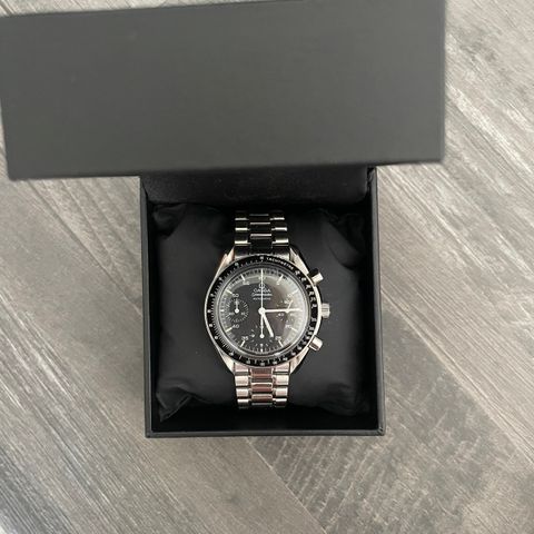 Omega speedmaster reduced