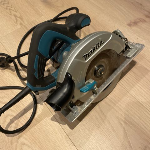 Makita sitkelsag HS6601