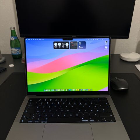 MacBook Pro 16GB RAM 512SSD Space Grey