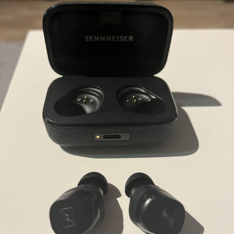 Sennheiser Momentum True Wireless 3 ørepropper (defekt høyreplugg)